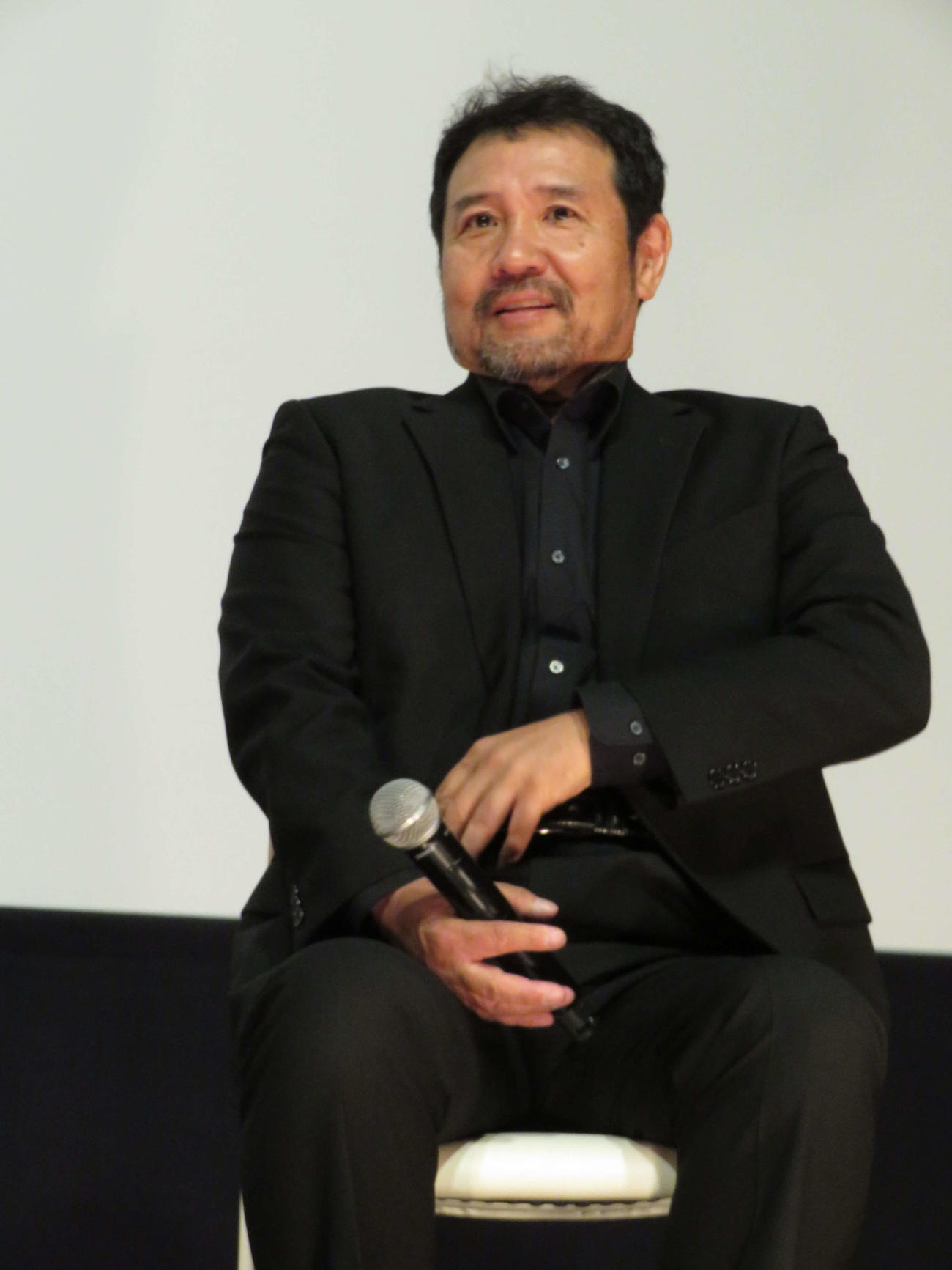 第34回日本映画プロフェッショナル大賞授賞式後に、白石和彌監督と「ここは日本映画の最前線」と題した対談を行った安田淳一監督（撮影・村上幸将）