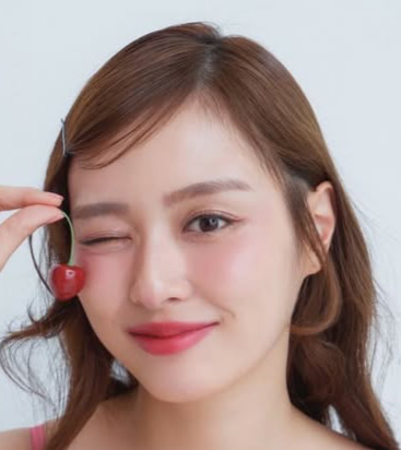 親友イチ押しの写真を公開した内田理央（インスタグラムから）
