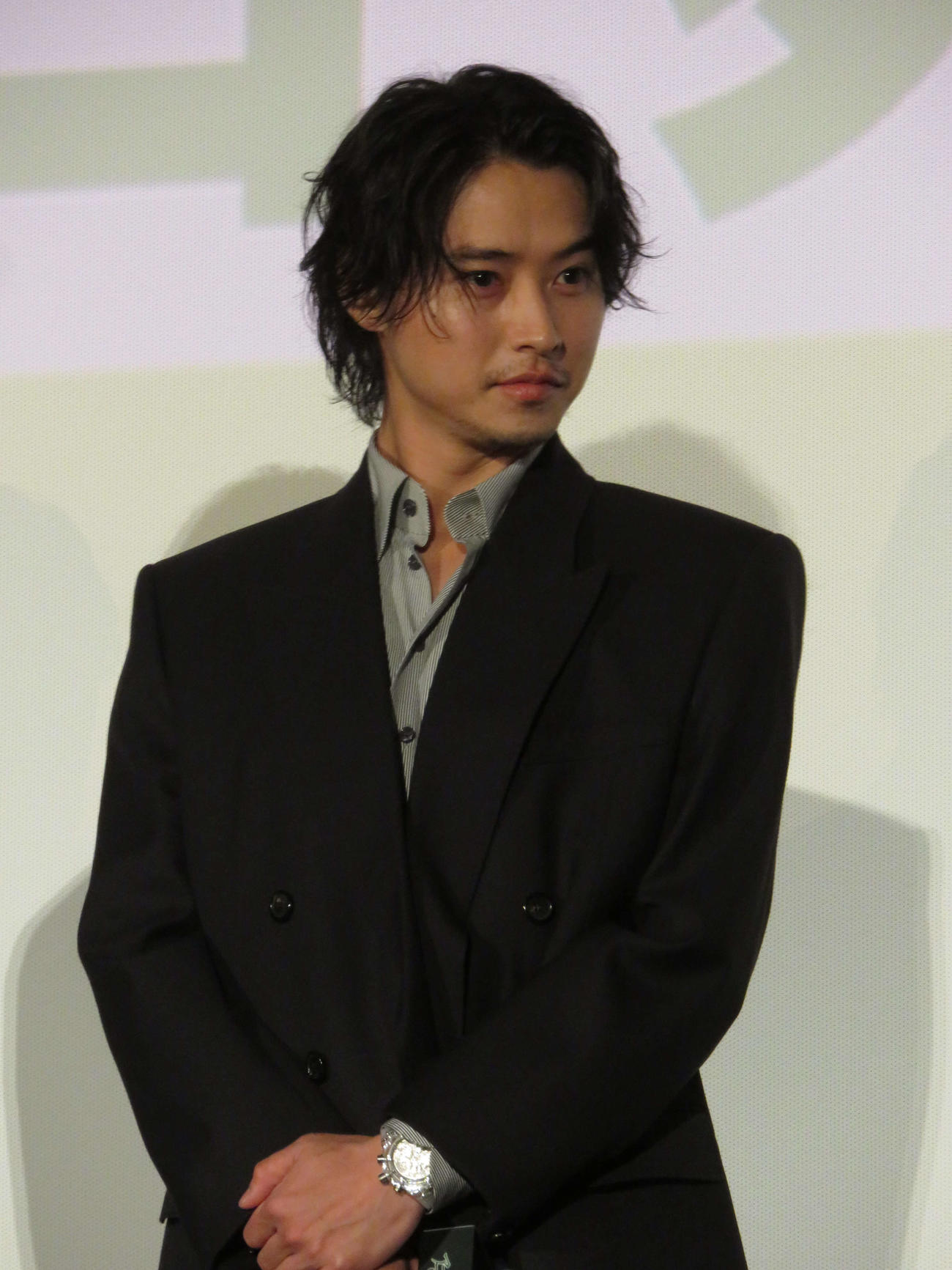 山崎賢人（2025年1月撮影）