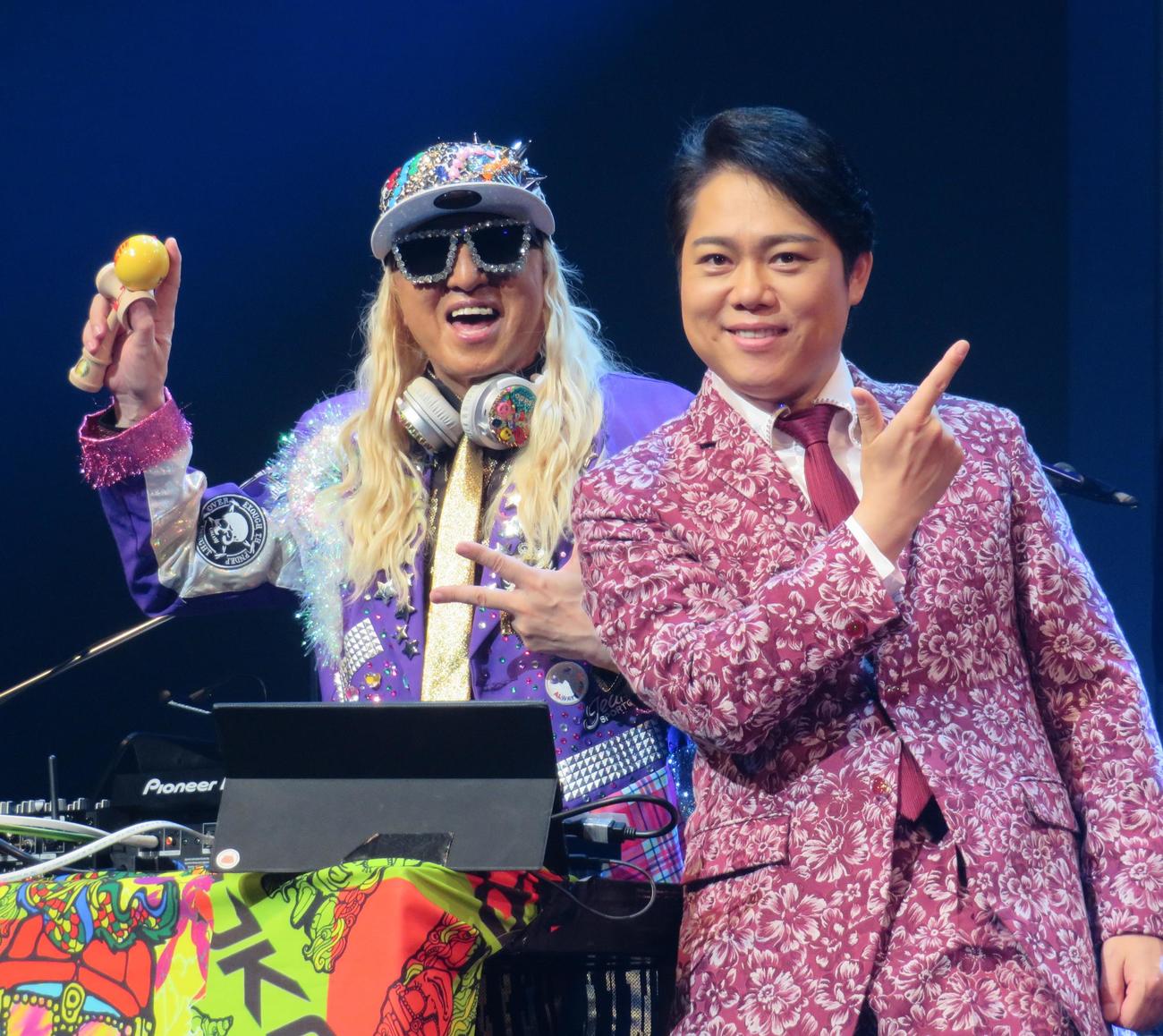 三山ひろしと共演したDJ KOO