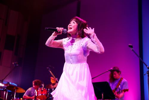 平松愛理　北風と太陽　エピローグ　サイン色紙付き 202506040000399-w1300_0.jpg
