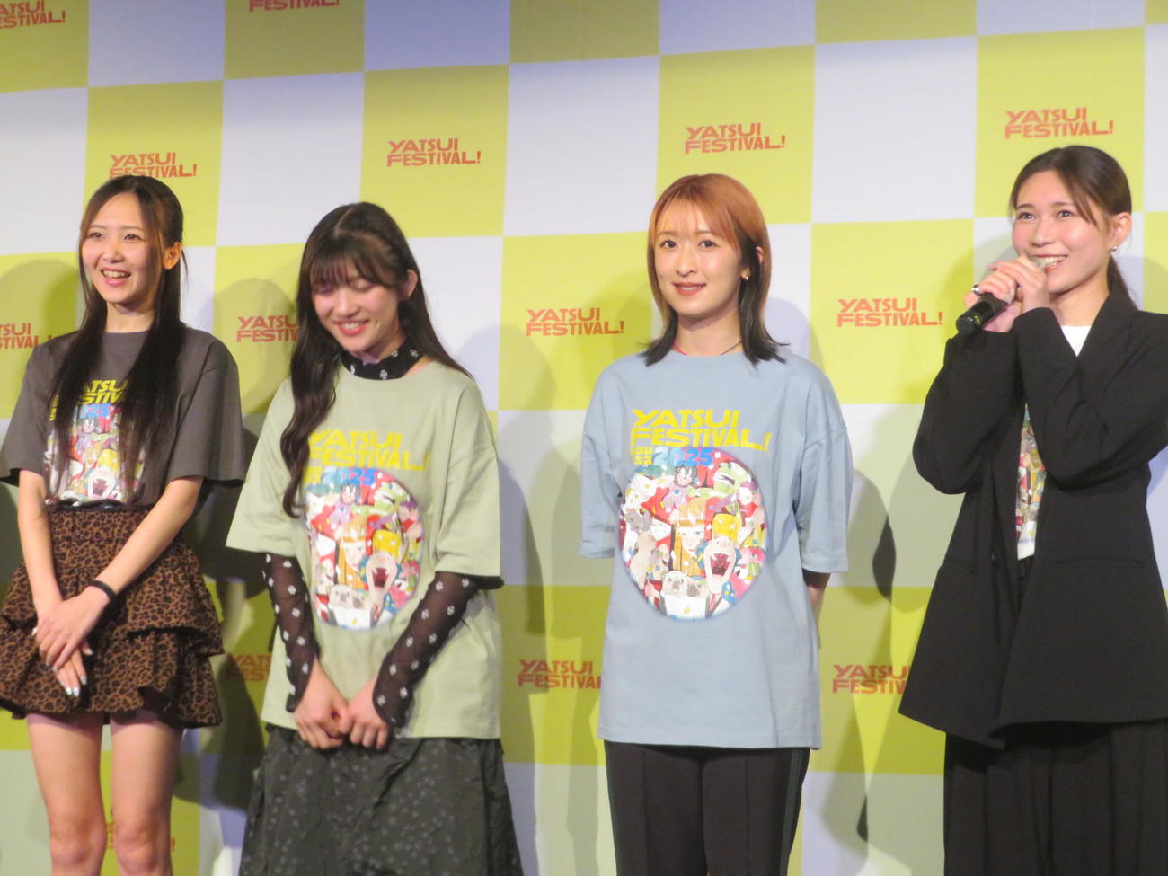 「YATSUI FESTIVAL! 2025」記者会見に出席した東京女子流。左から山邊未夢、新井ひとみ、中江友梨、庄司芽生（撮影・川田和博）