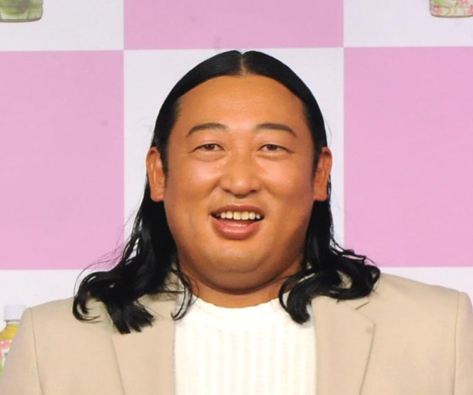 ロバート秋山竜次（2023年撮影）