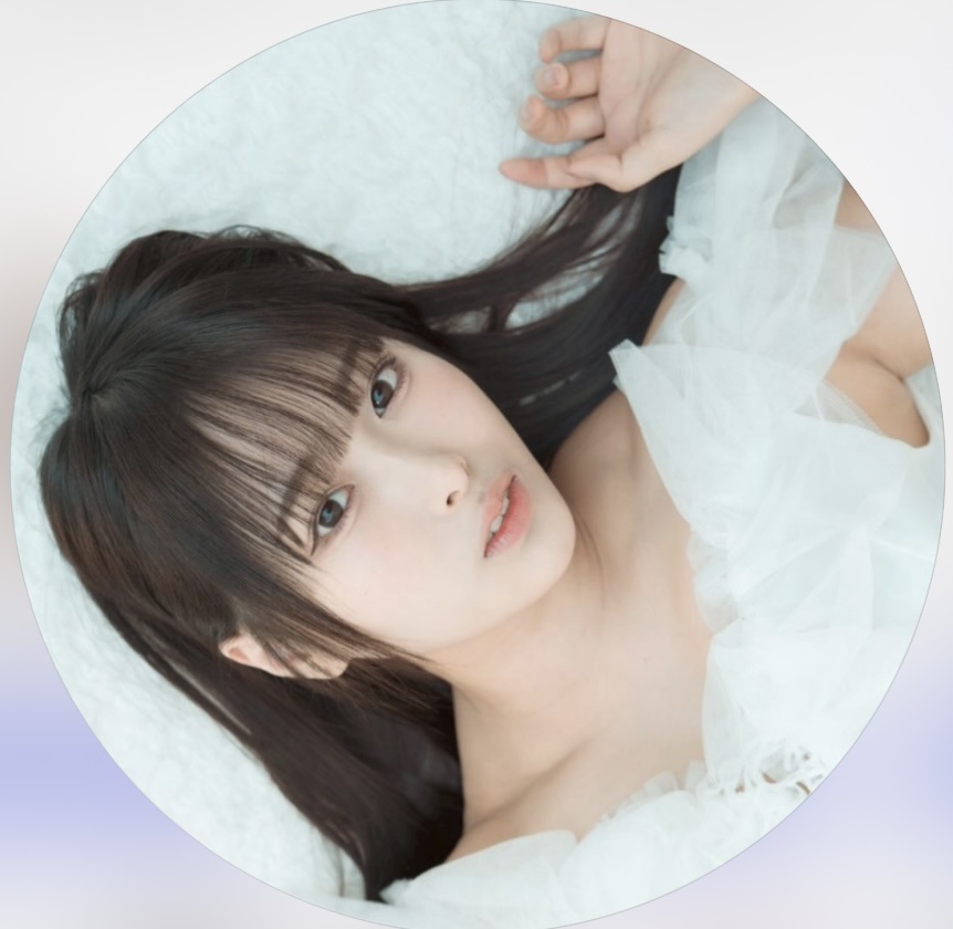 浅川まりなさんのインスタグラムから