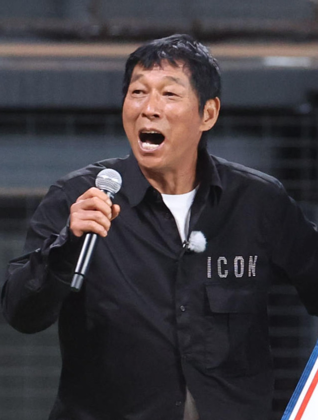 明石家さんま＝23年8月