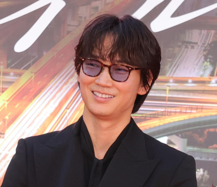綾野剛（2024年撮影）