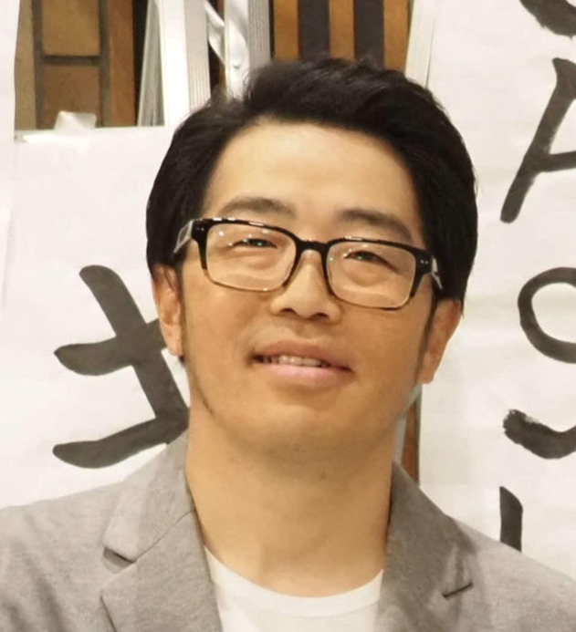ドランクドラゴン鈴木拓（2020年撮影）