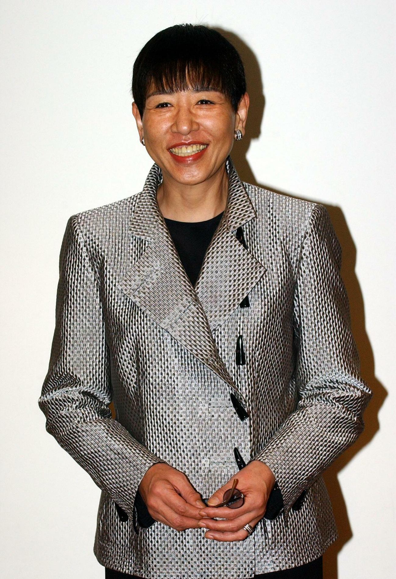 和田アキ子（04年12月）