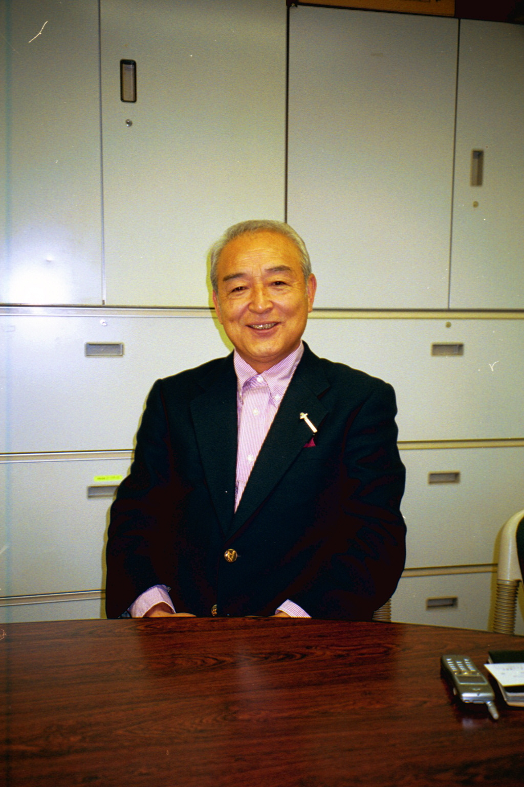 小川光明アナ＝00年10月