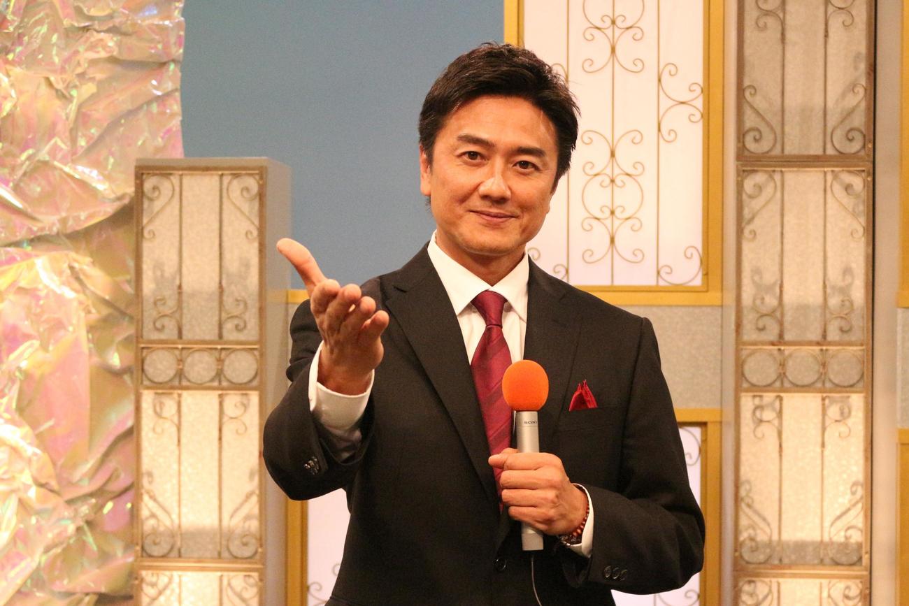 チバテレ「カラオケ大賞」MCの原田龍二（C）チバテレ