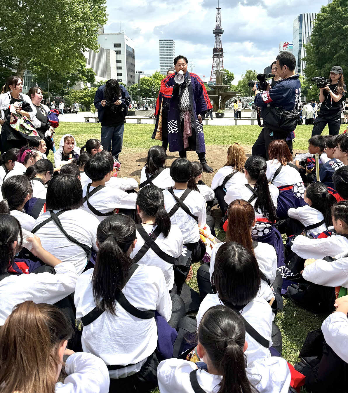 「羽州ぼろ鳶組・新庄」にげきを飛ばす今村翔吾氏