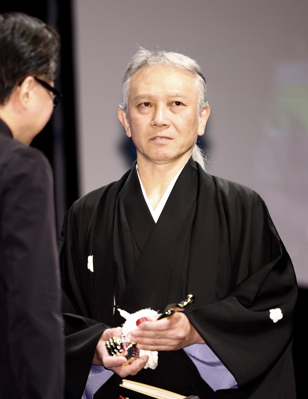 新人俳優賞の本山力（撮影・河田真司）