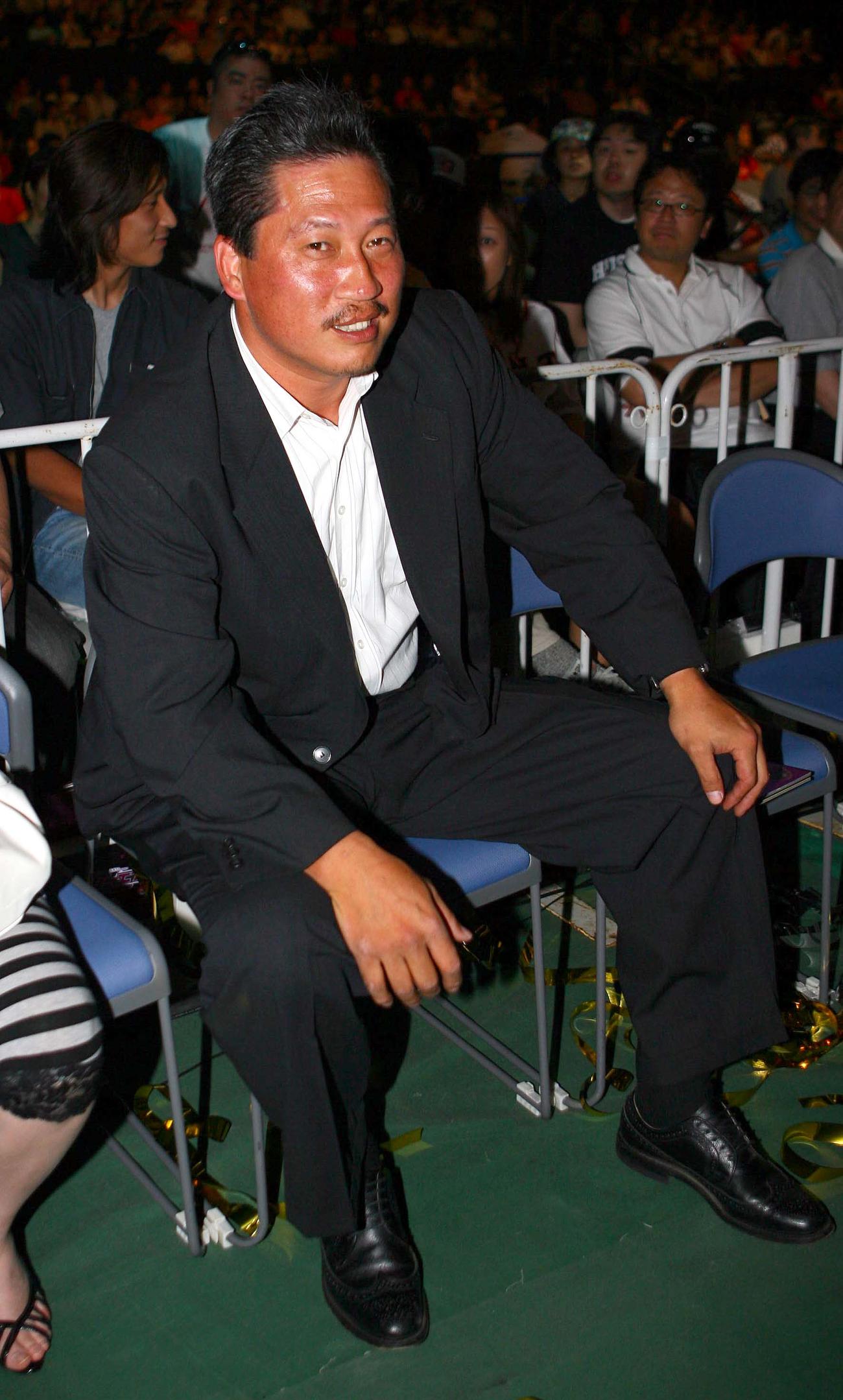 2006年、プロレスイベント観戦に訪れた元中日投手の宮下昌己さん