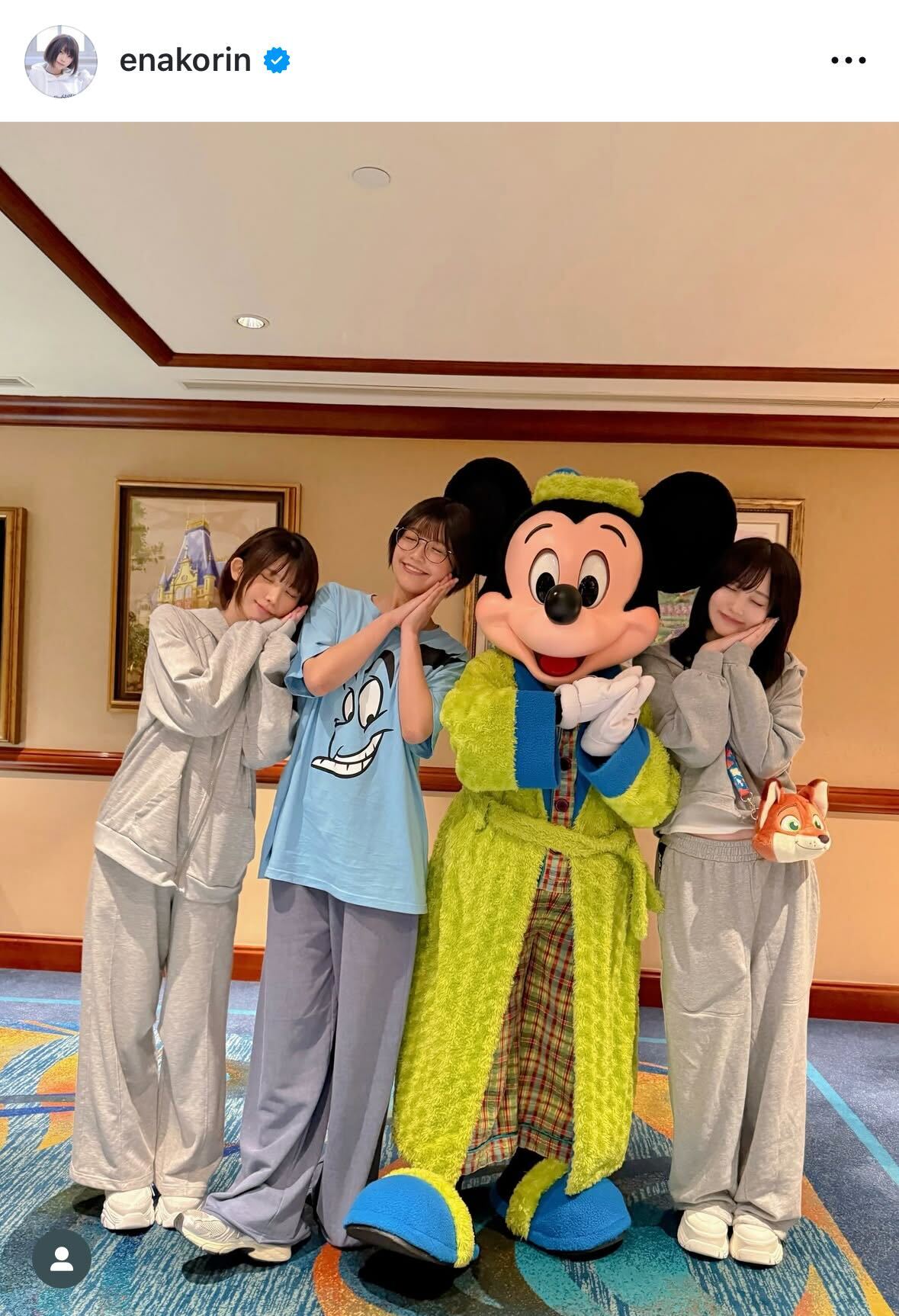 えなこのインスタグラムから