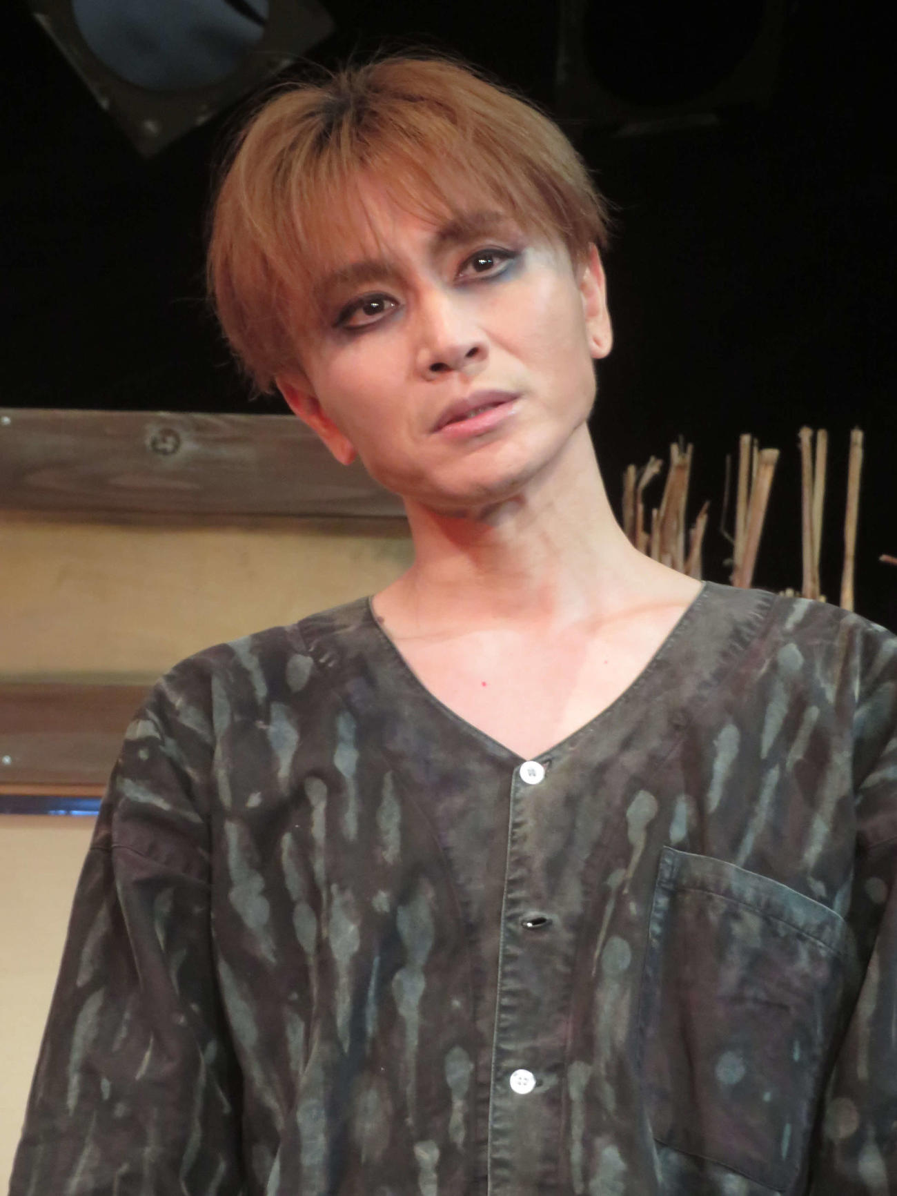新宿梁山泊第79回公演　唐十郎初期作品上演「愛の乞食」「アリババ」公開舞台稽古取材会に出席した安田章大