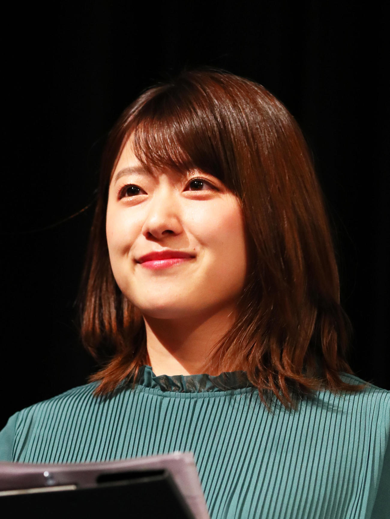 尾崎里紗（2020年撮影）