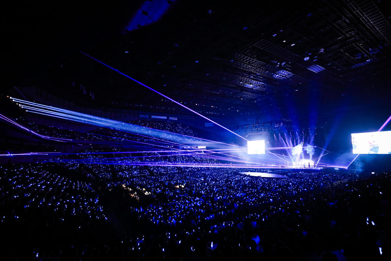 ワールドツアー「2025 LE SSERAFIM TOUR‘EASY CRAZY HOT’IN JAPAN」日本最終公演の会場　(P)＆(C) SOURCE MUSIC