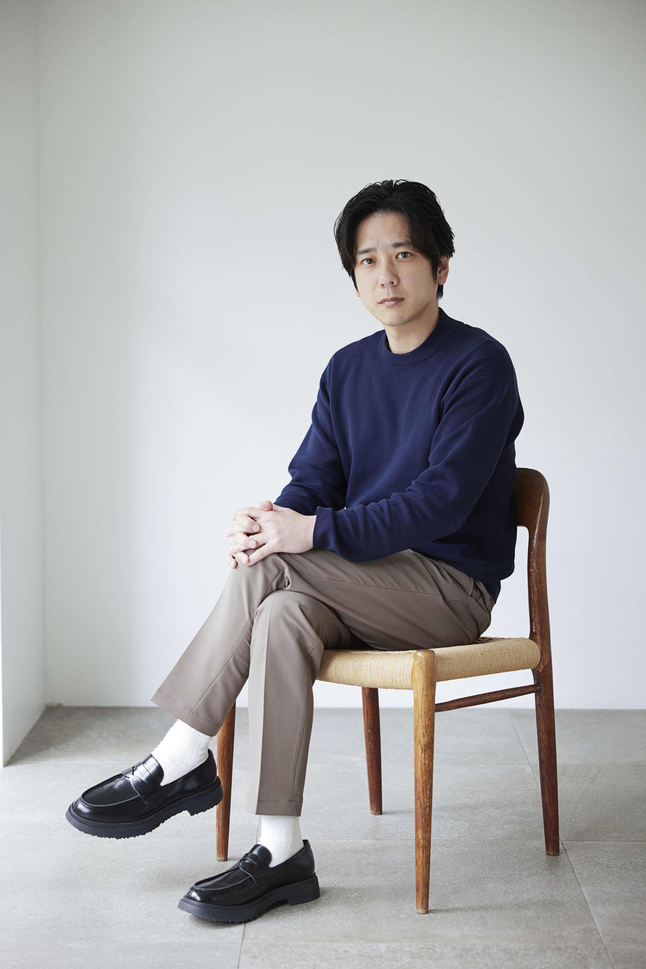 初の新書「独断と偏見」を42歳の誕生日の17日に刊行する二宮和也（C）Sai