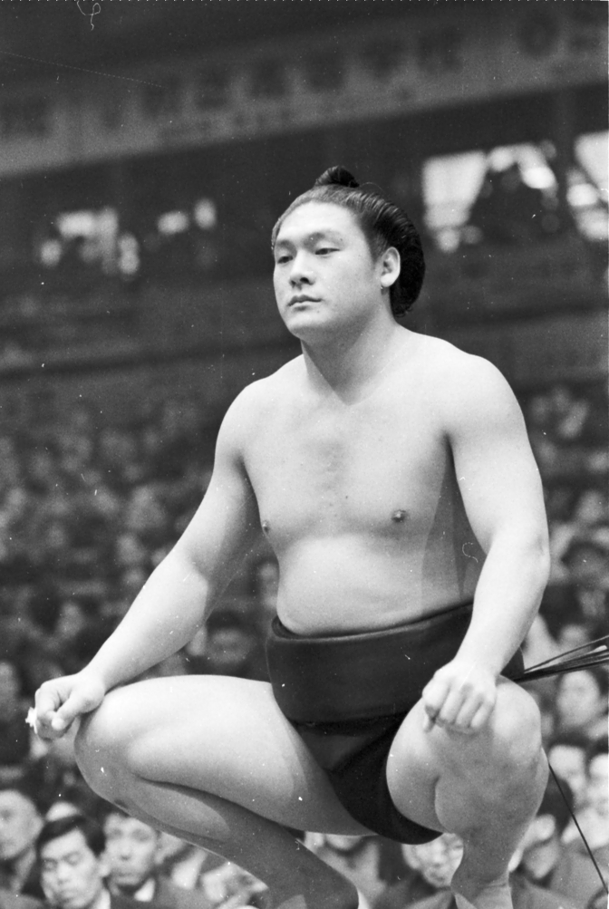 70年春場所初日、新入幕西前頭11枚目の増位山（1970年3月）
