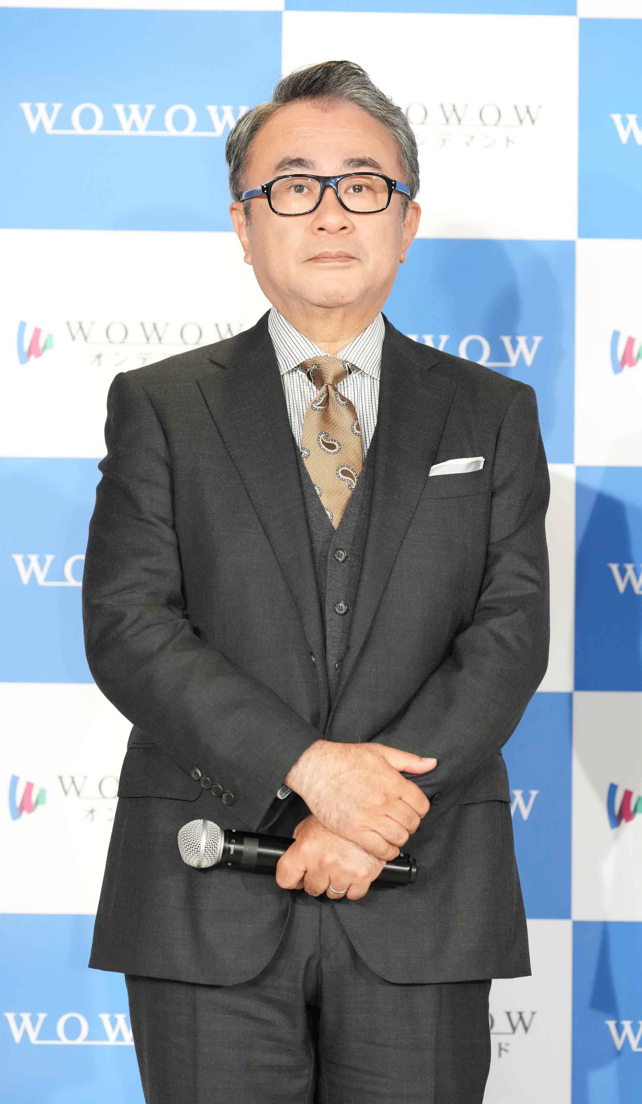 ドラマW三谷幸喜「おい、太宰」完成報告会に臨む三谷幸喜監督（撮影・小沢裕）