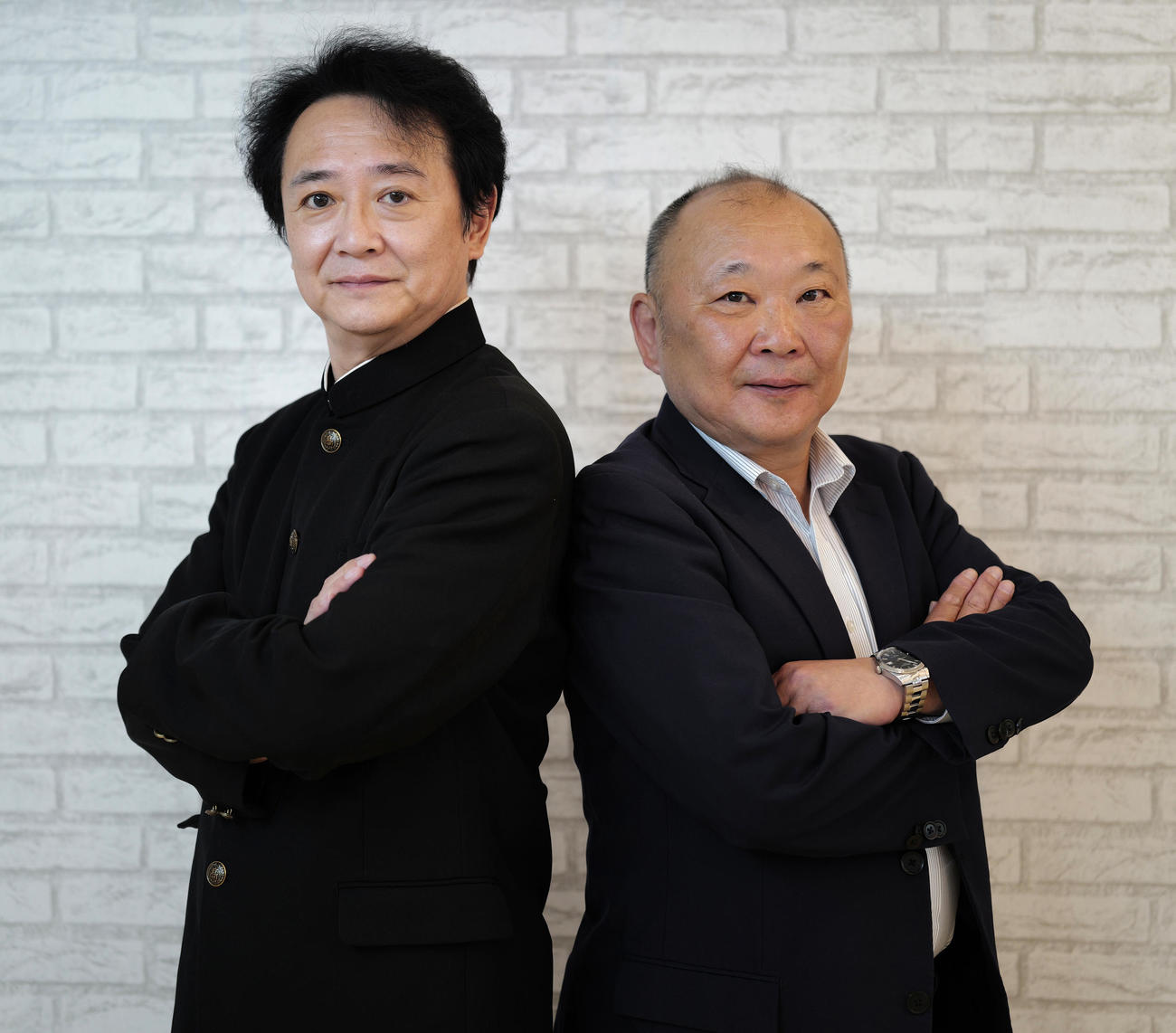 映画「還暦高校生」について語るひかる一平（左）と直江喜一（撮影・中島郁夫）