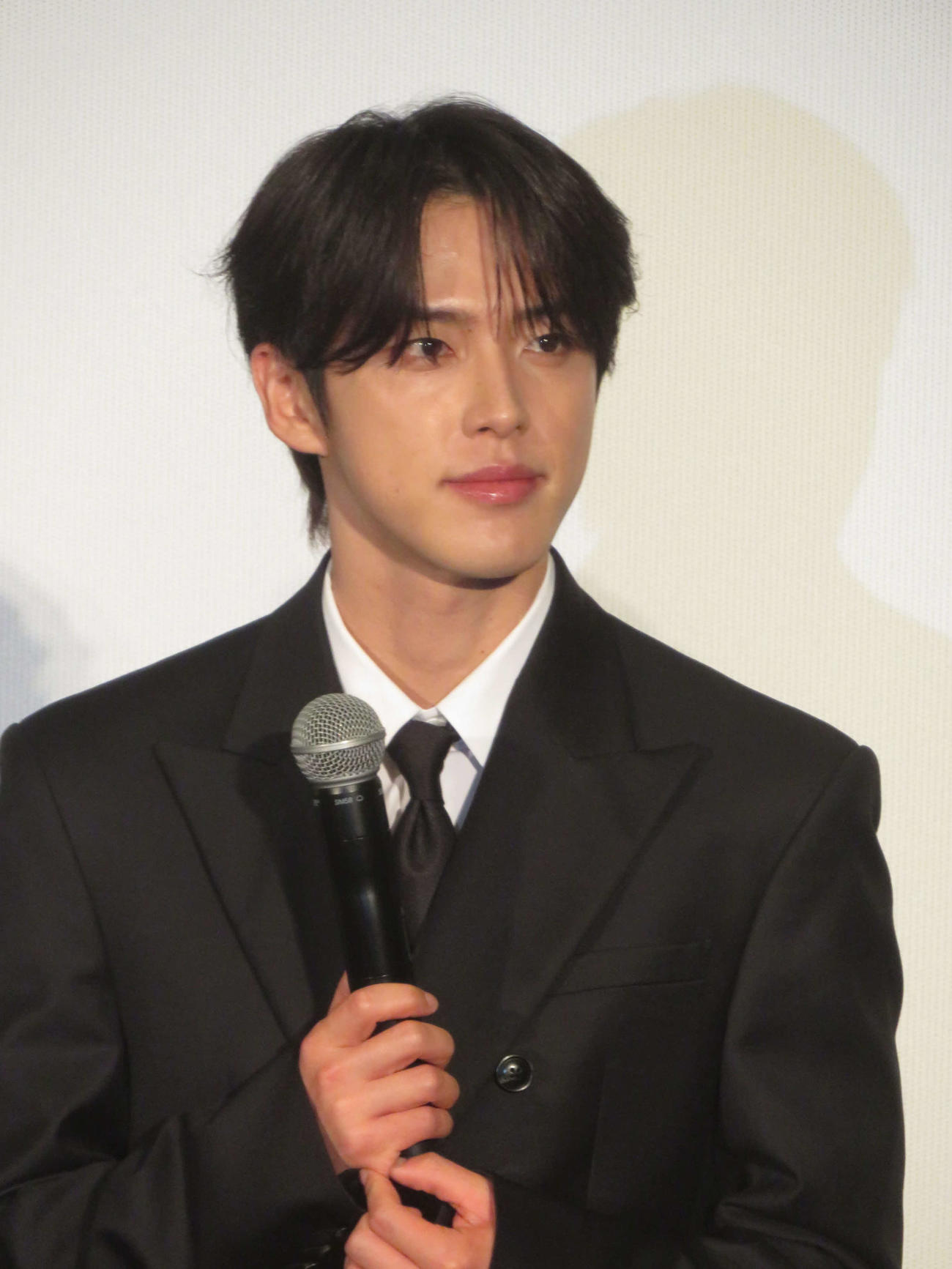 ドキュメンタリー映画「JO1 THE MOVIE『未完成』Bon Voyage」完成記プレミア試写会に出席した河野純喜（撮影・川田和博）