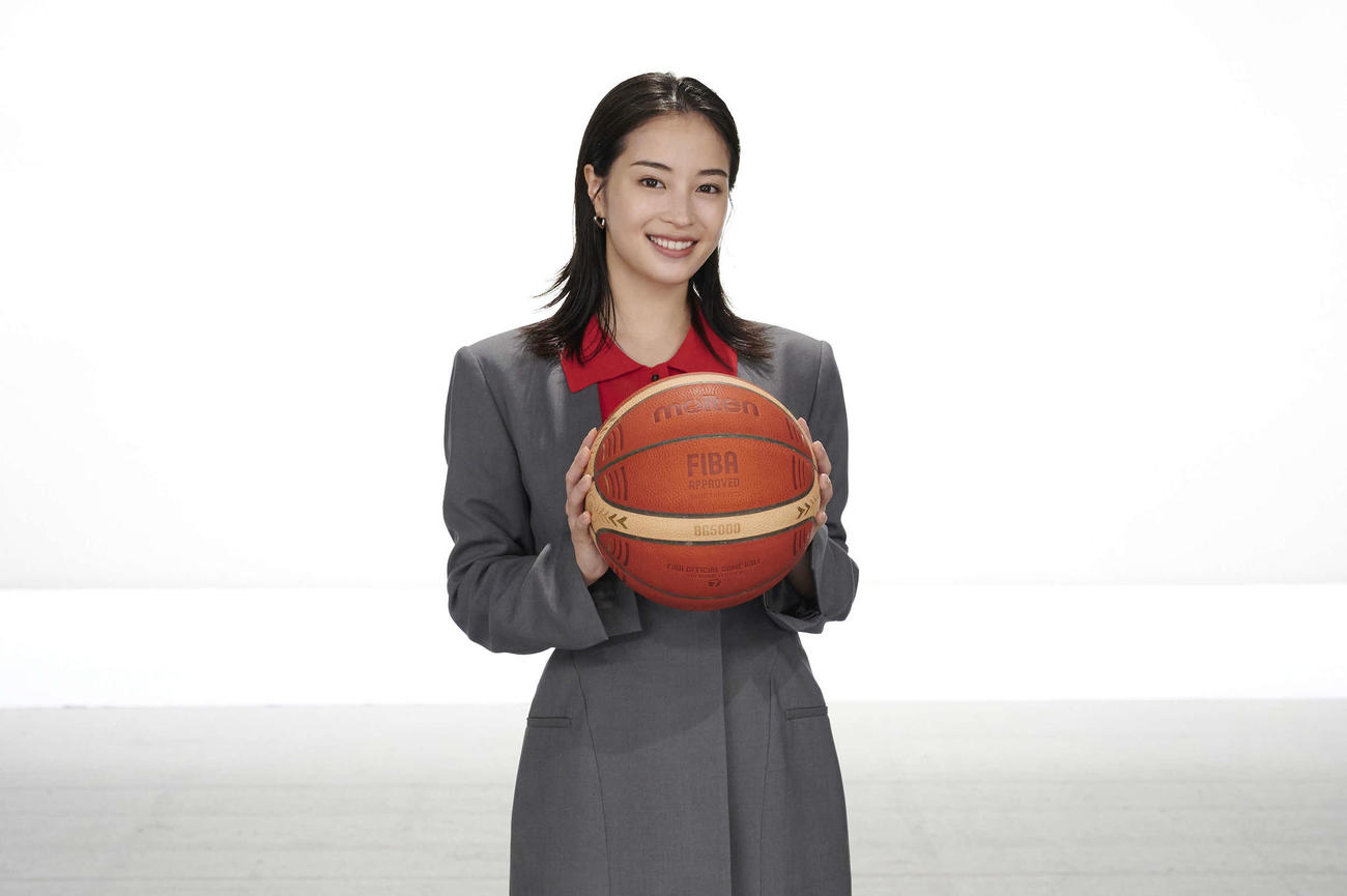 バスケットボール「FIBAアジアカップ2025」のテレビ朝日スペシャルブースターを務める広瀬すず