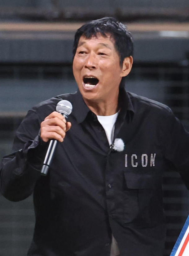 明石家さんま＝23年8月