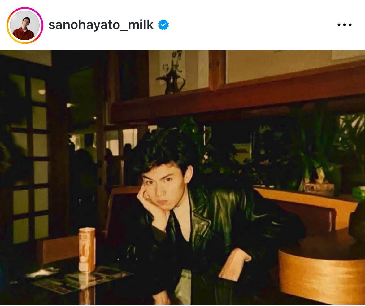 そっくり？キメ顔のお父さん（佐野勇斗のインスタグラムから）