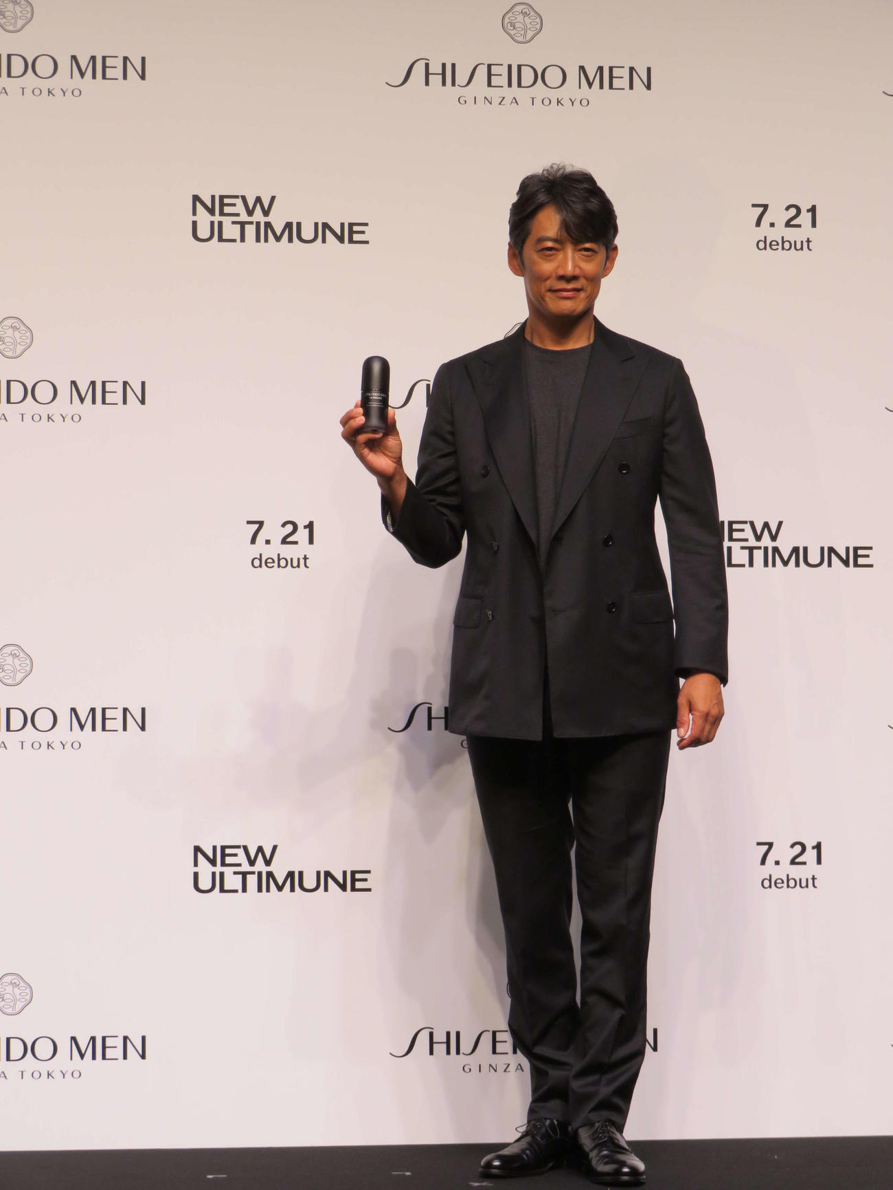 「SHISEIDO MEN」新CM発表会に出席した反町隆史（撮影・村上幸将）