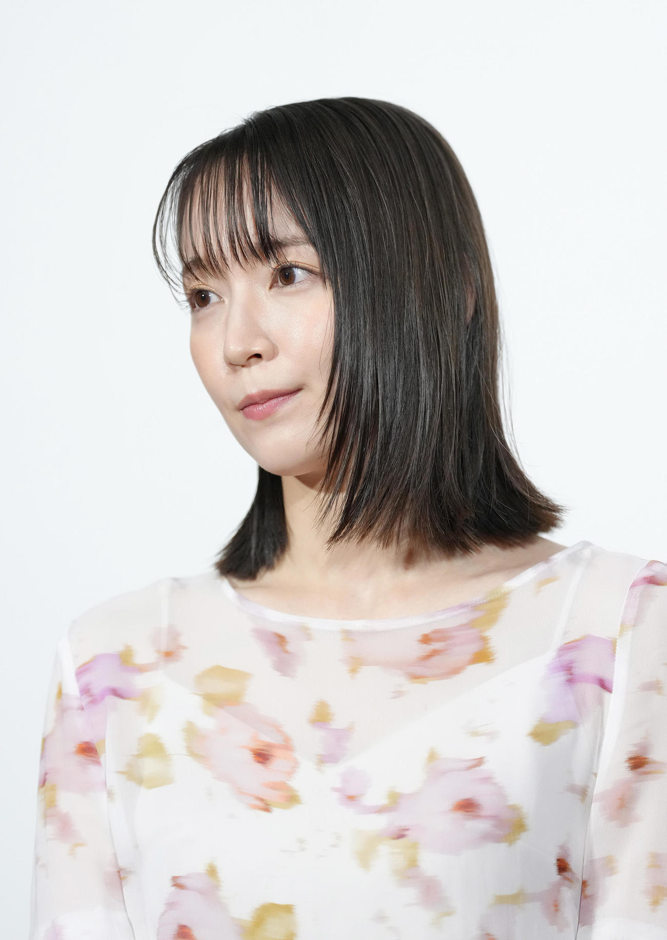 会見に登壇した吉岡里帆（撮影・足立雅史）