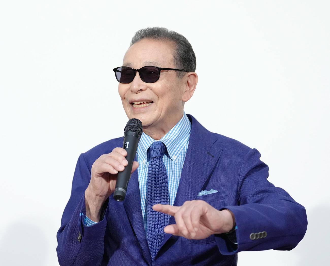 会見に登壇し笑顔で見所を語るタモリ（撮影・足立雅史）