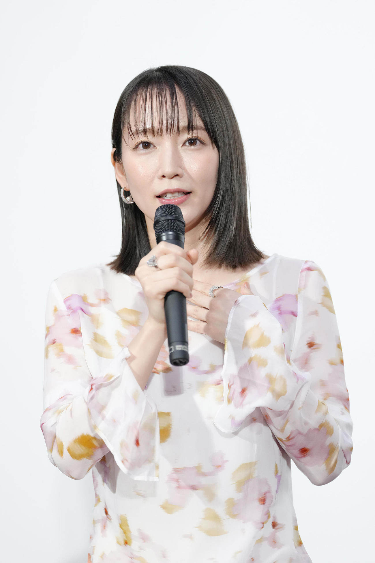 会見に登壇し見所を語る吉岡里帆（撮影・足立雅史）