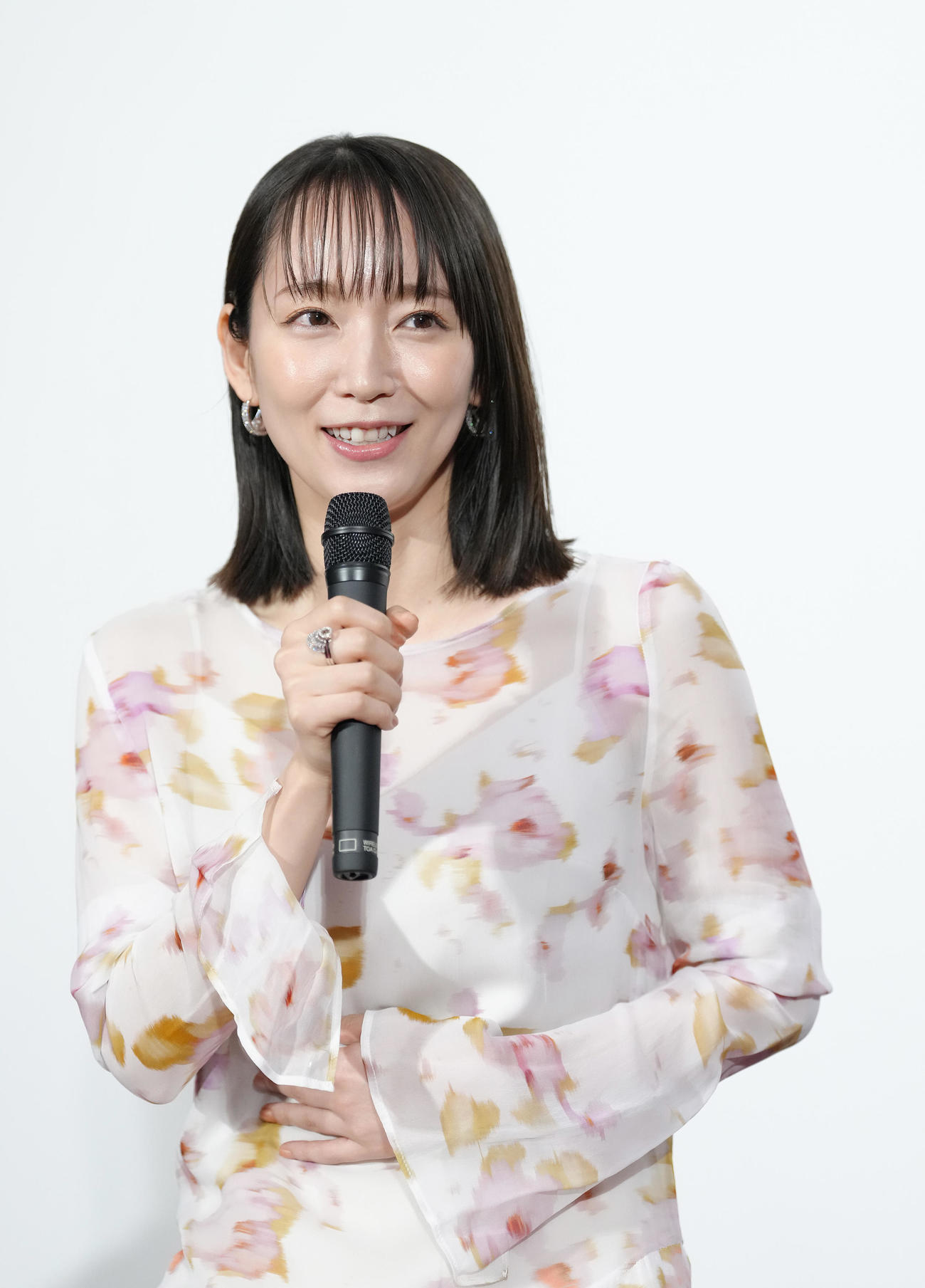 会見に登壇し見所を語る吉岡里帆（撮影・足立雅史）