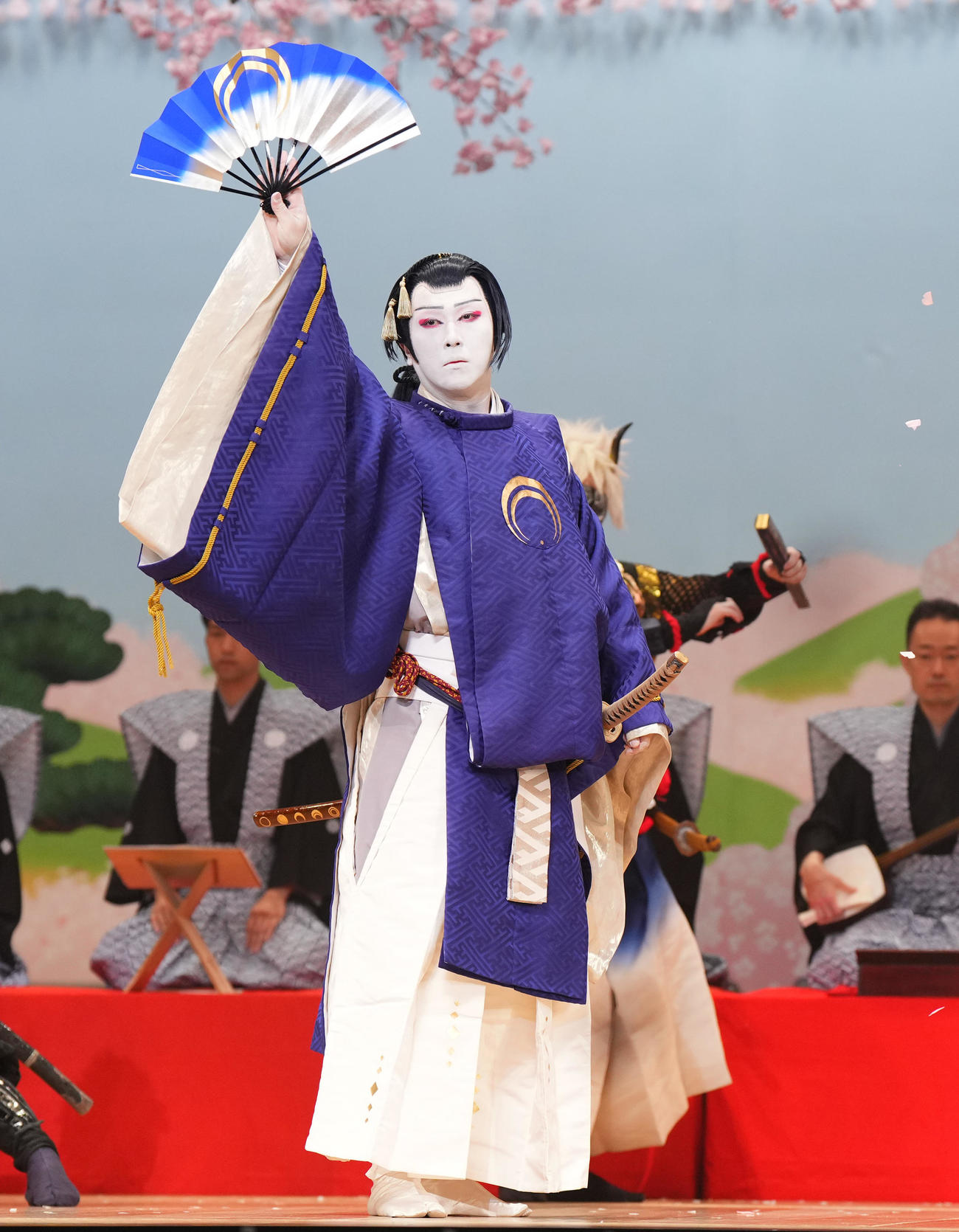 歌舞伎「刀剣乱舞」の舞台稽古に臨む尾上松也（撮影・菅敏）