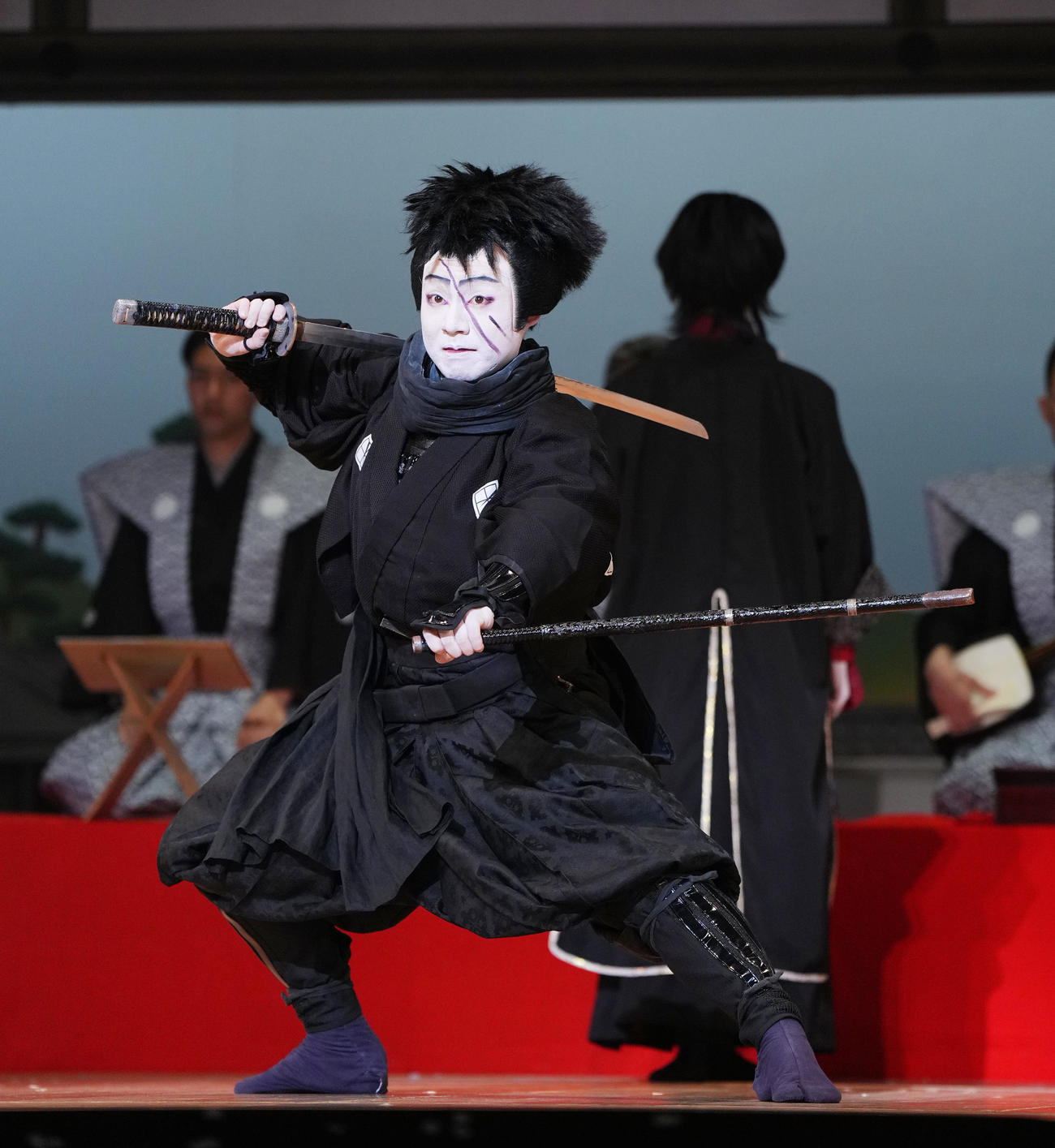 歌舞伎「刀剣乱舞」の舞台稽古に臨む中村鷹之資（撮影・菅敏）