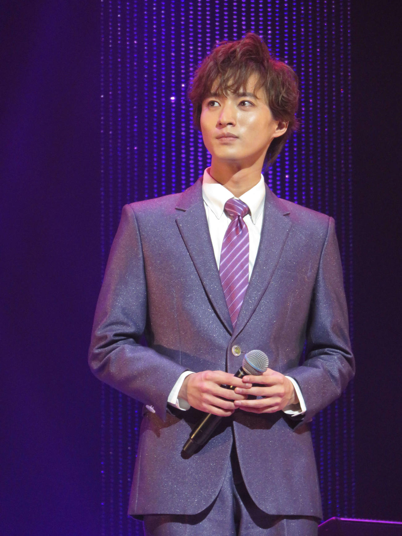 浅草公会堂で単独公演を行った青山新