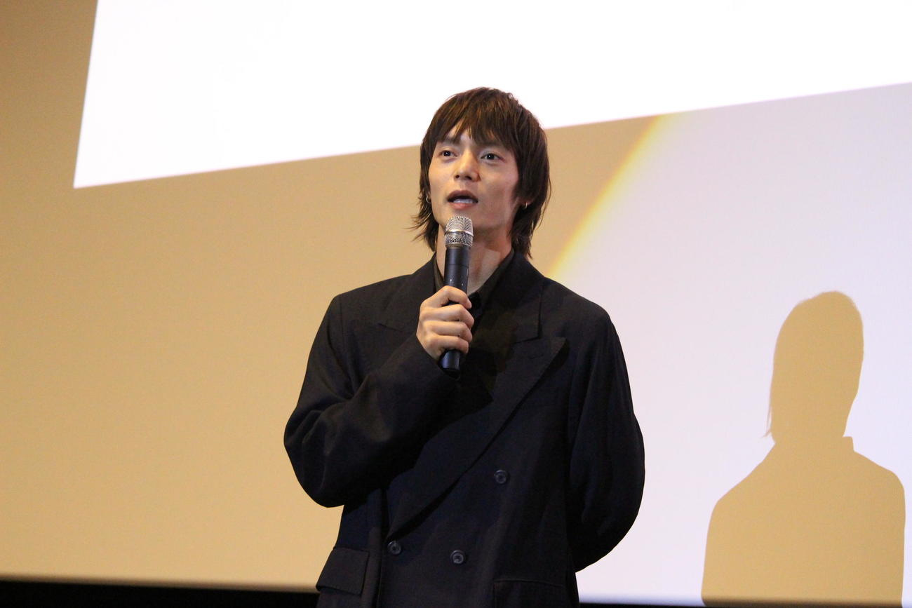 会場の空気を一気にやわらげた窪田正孝
