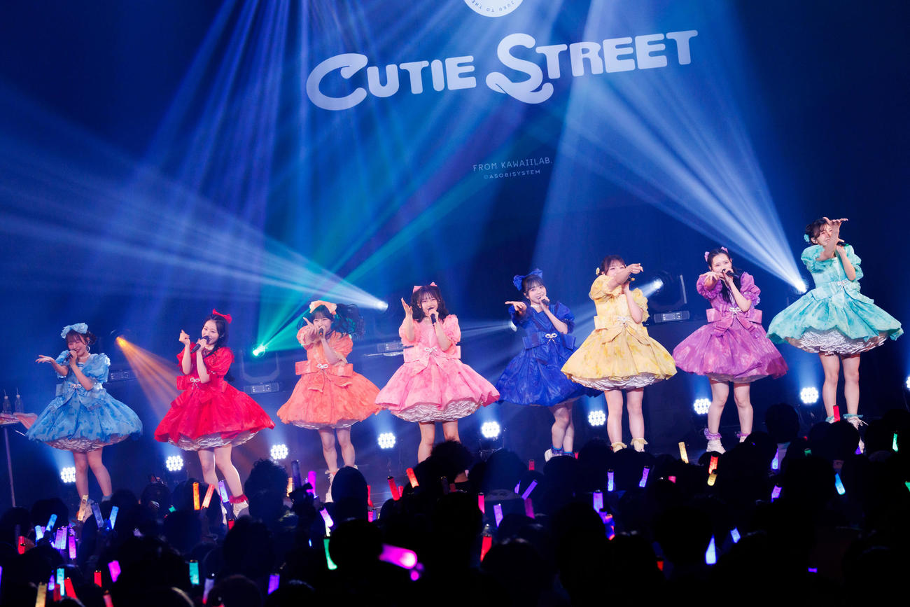 「CUTIE STREET単独LIVE　－03 STREET－」でパフォーマンスするCUTIE STREET（C）ヨシモリユウナ