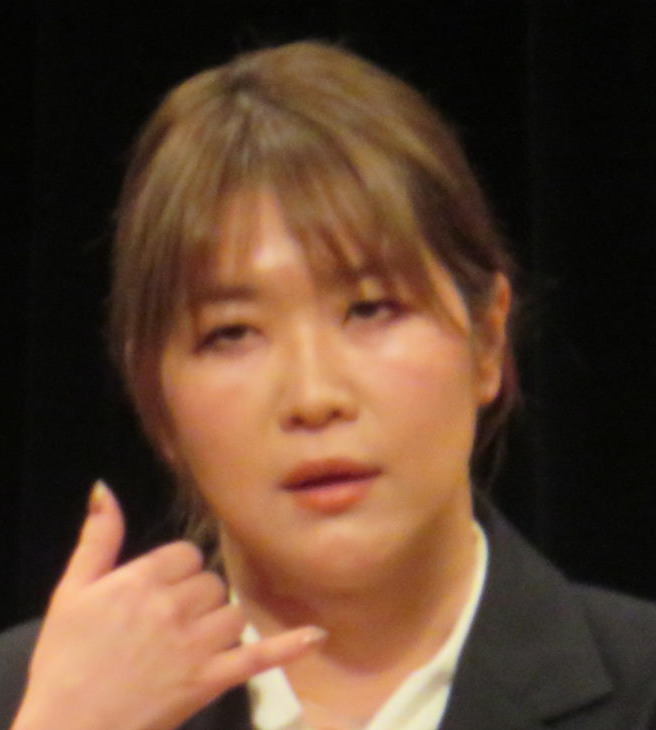 稲田美紀（2025年1月撮影）