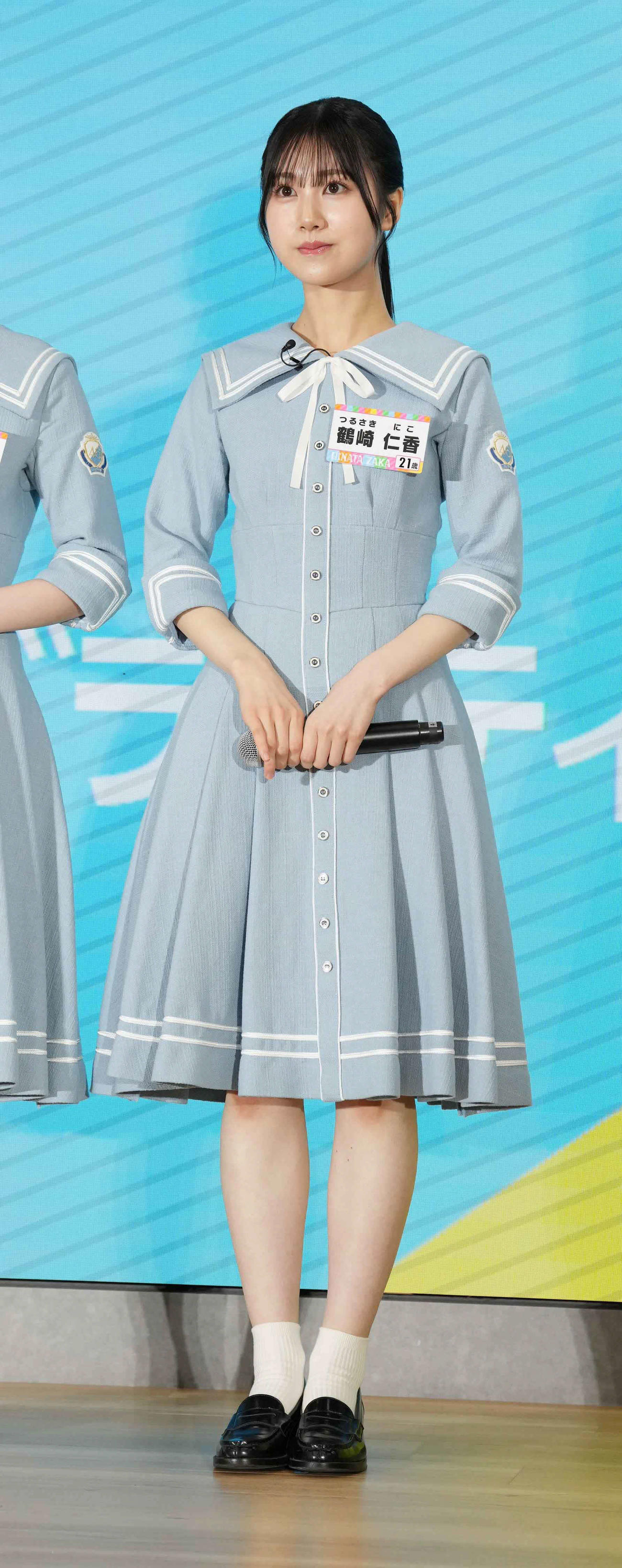 日向坂46出演番組「日向坂になりましょう－五期生成長バラエティー」リニューアル発表会見に臨む五期生の鶴崎仁香