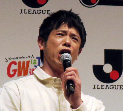 「ミキティー！」と叫ぶ庄司智春（2025年4月撮影）