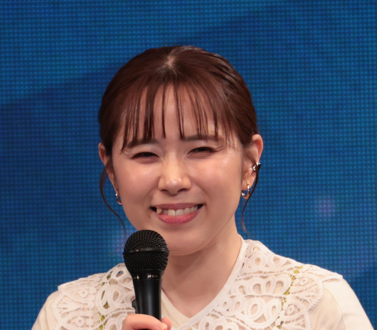 紺野ぶるま（2025年4月撮影）