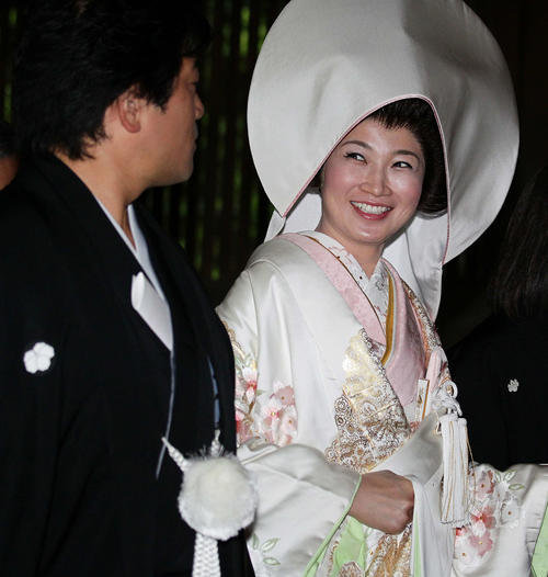 NHK青山祐子アナ43歳、5年間で4人目を妊娠 - 芸能写真ニュース