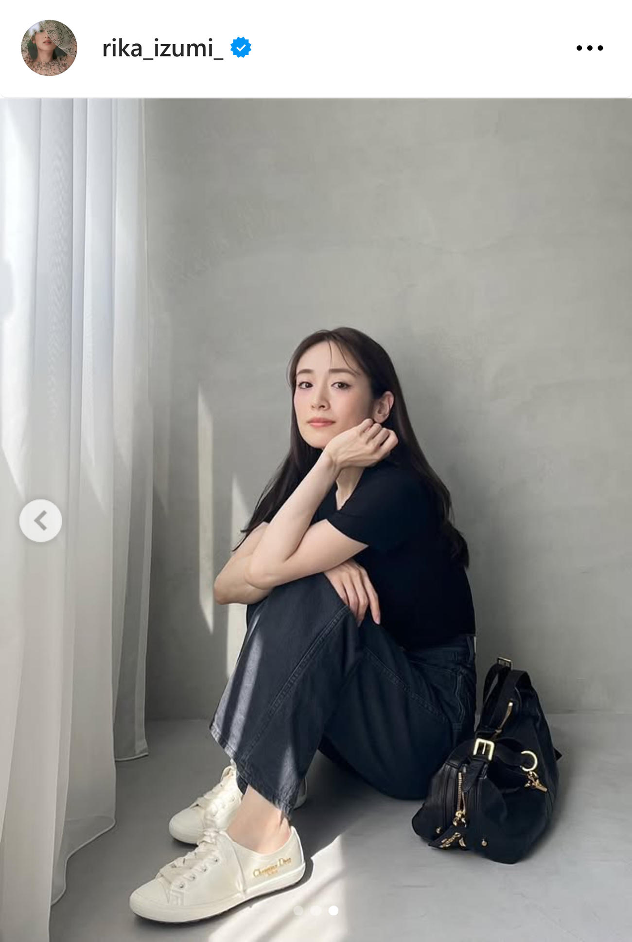泉里香のインスタグラムから