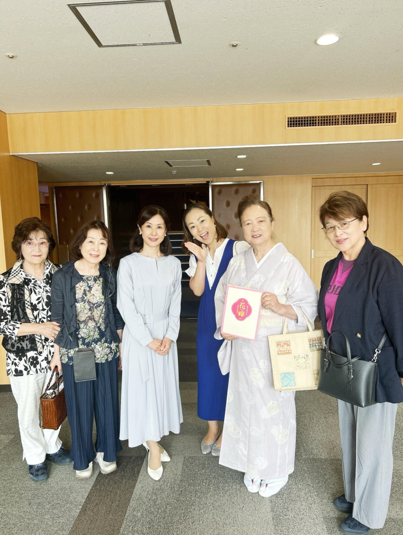 小林綾子のブログから