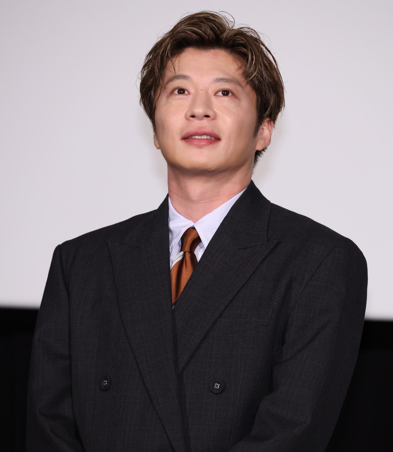「三谷幸喜『おい、太宰』劇場版」公開記念舞台あいさつを行った田中圭（撮影・中島郁夫）
