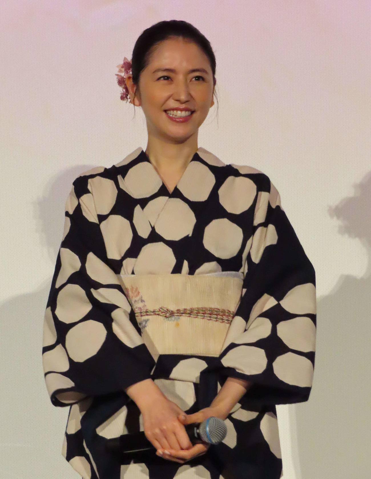 主演映画「ドールハウス」の大感謝舞台あいさつに出席した長澤まさみ