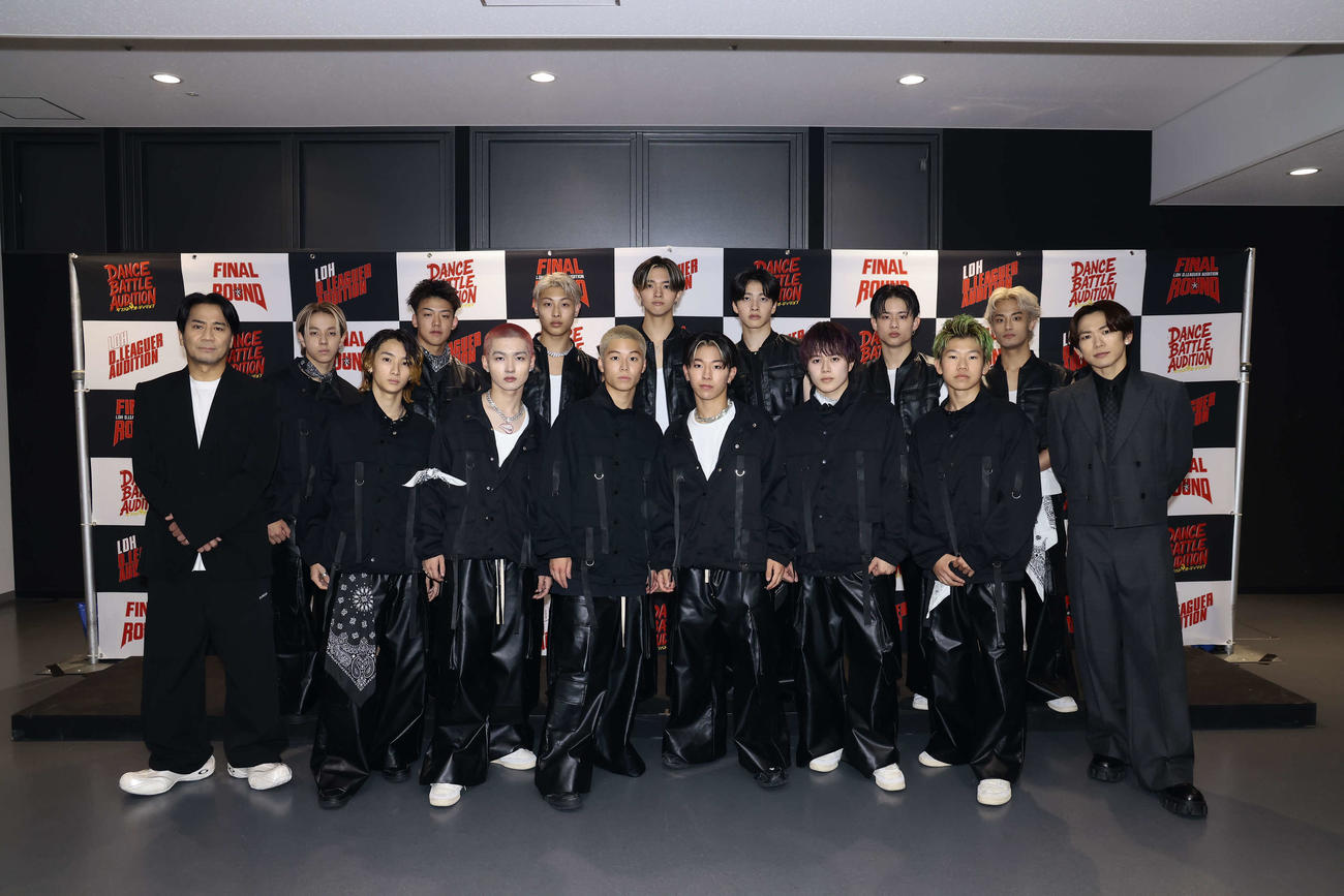 LDH SCREAMの最終オーディション「FINAL ROUND　－LDH D．LEAGUE AUDITION－」でパフォーマンスするファイナリスト