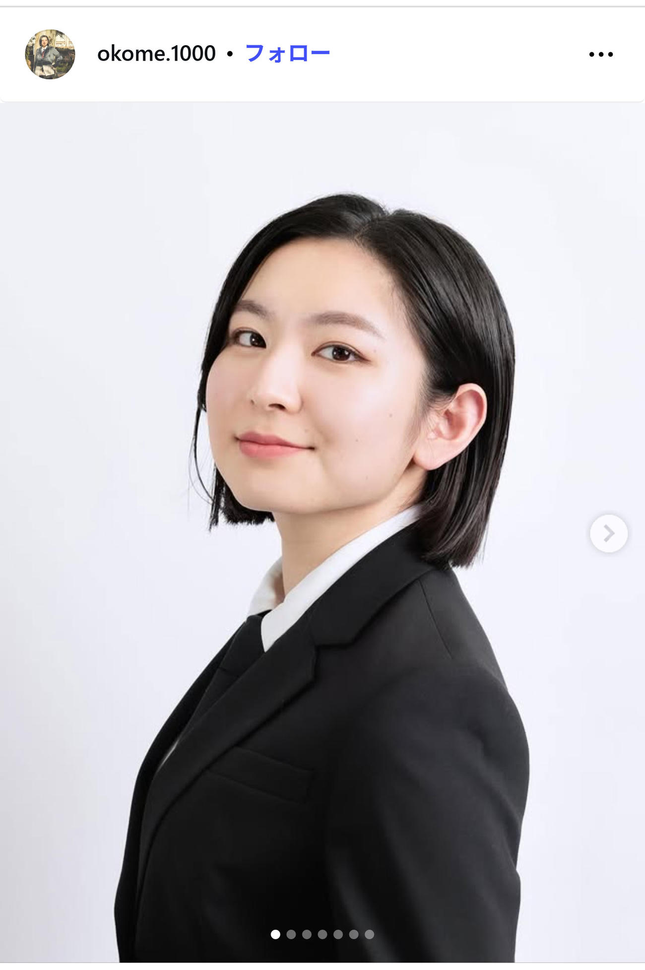 劇団を主宰している女優、米山千陽（インスタグラムから）